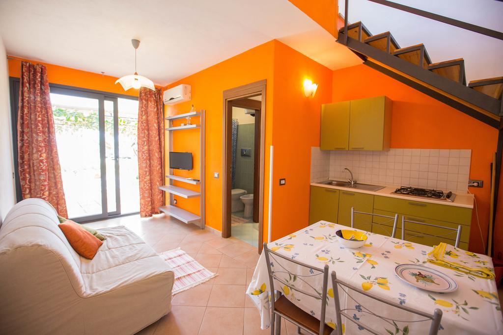 Ogliastro Sul Mare - Sleep And Dream Villa Cefalu Phòng bức ảnh